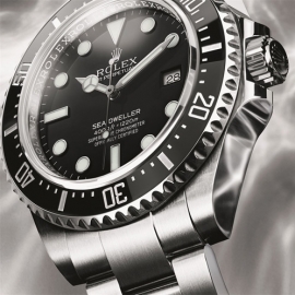 ����ʿ�ʽ�㶯��ʹ��4000Ǳˮ��